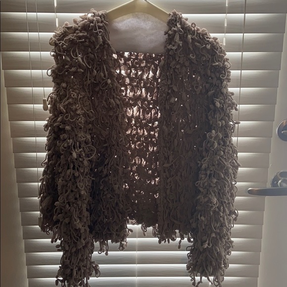 SUPER cute and lush cardigan - Picture 5 of 5